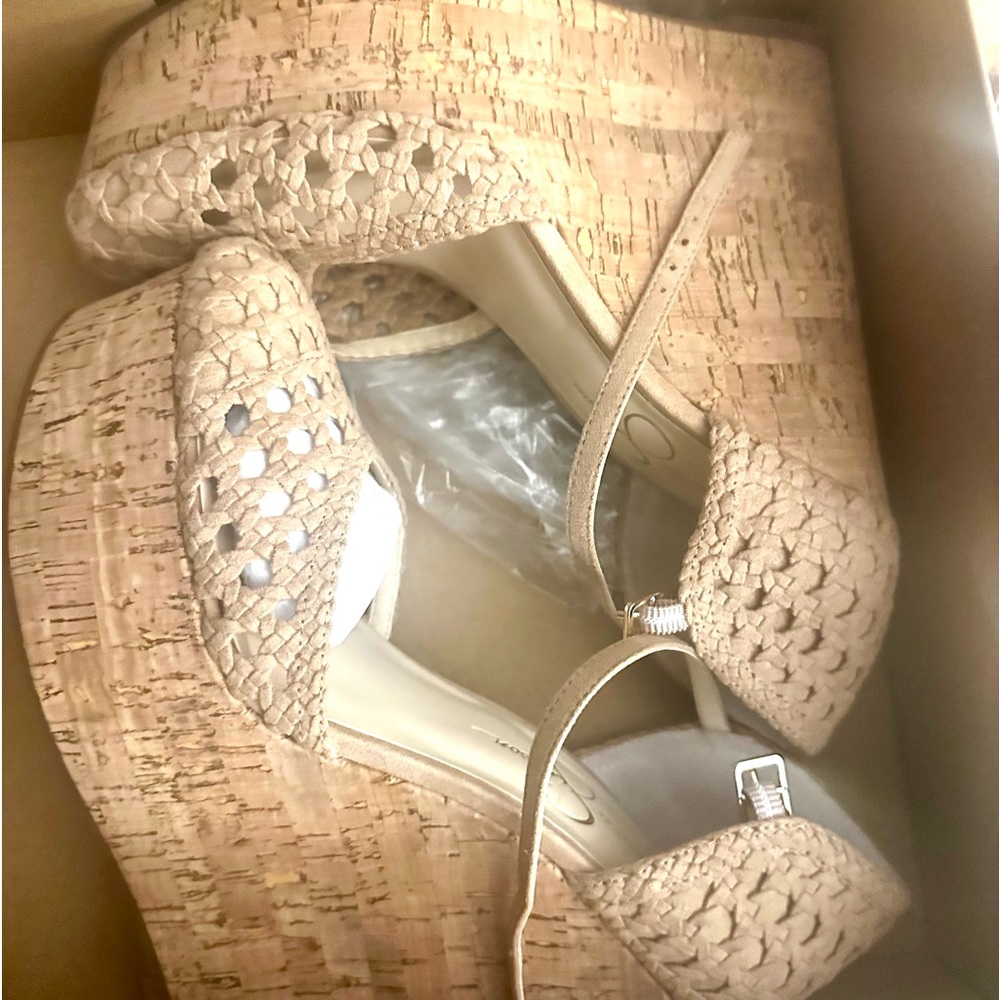 Wedge Heel Shoes New